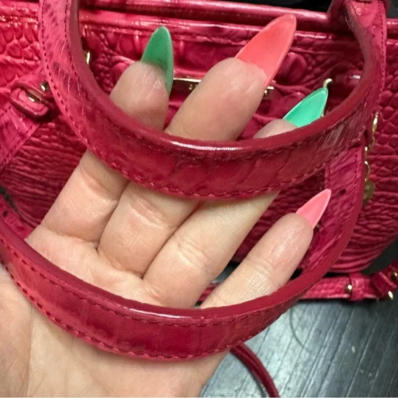 Brahmin Rich Rouge Pink Embossed Tote-Carryall—EUC - Picture 11 of 15